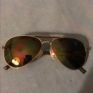 Reaction by Kenneth Cole Sunglasses